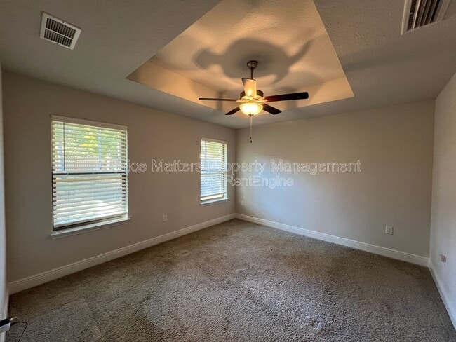 Building Photo - 5955 Parsonage Cir