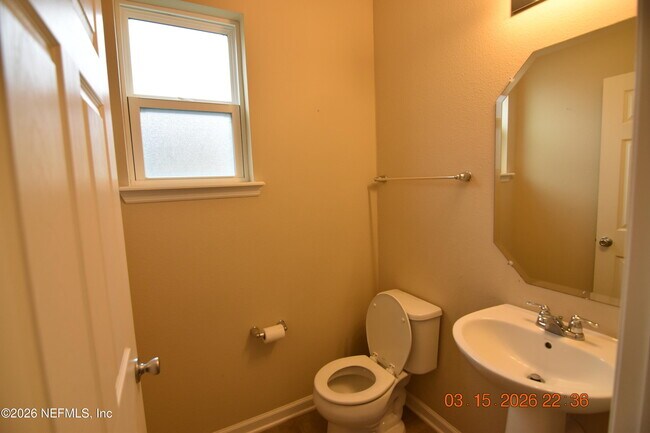 Building Photo - 16019 Hutton Ln