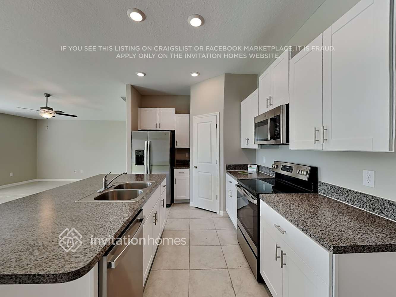 Building Photo - 1573 Blue Rose Dr