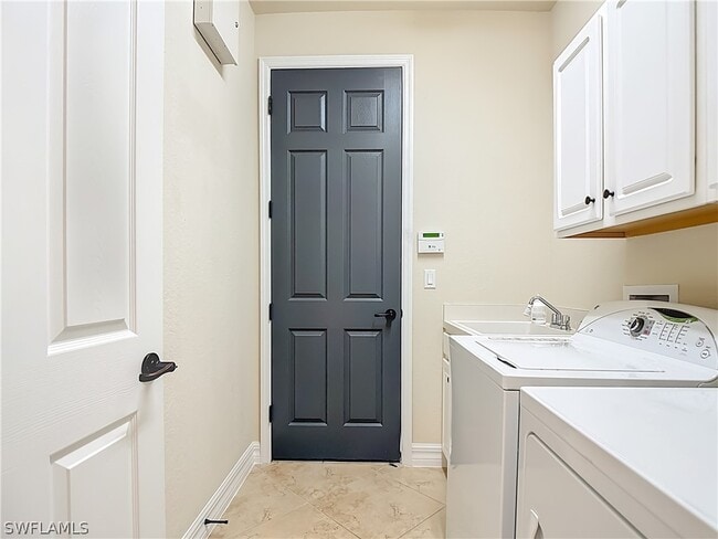 Building Photo - 9250 Veneto Pl