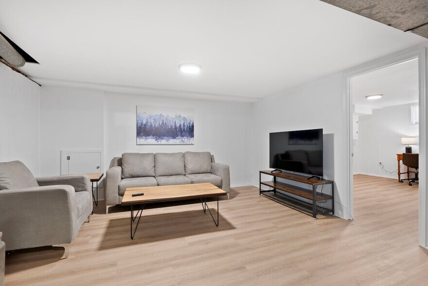 Building Photo - 1315 Washington St