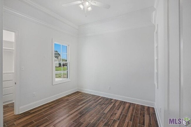 Building Photo - 3505 Rue D Orleans