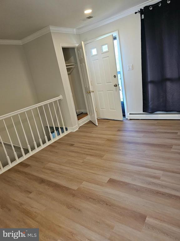 Building Photo - 14236 Caroline St