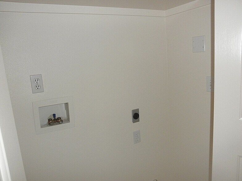 Building Photo - 1108 N 1300 W