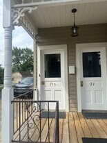 Building Photo - 71 1/2 Flory Ave
