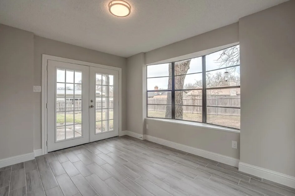 Garden Room - 2311 Blackhaw Ct