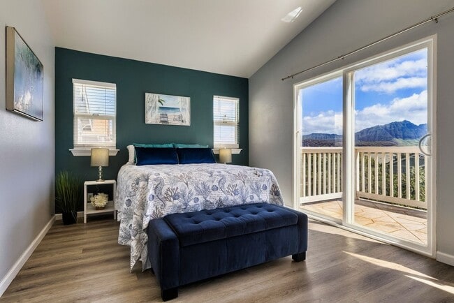 Building Photo - Available NOW! Largest Model in Sea Countr...