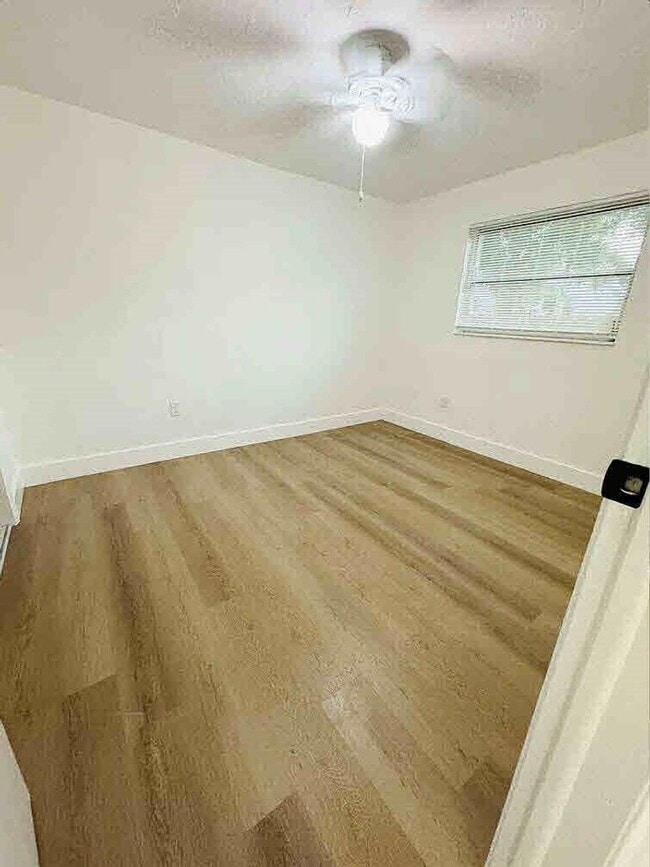 Building Photo - 9171 NW 26th St