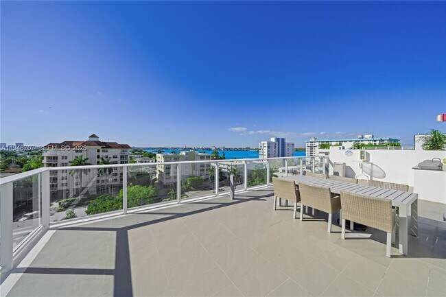 Building Photo - 1150 102nd St