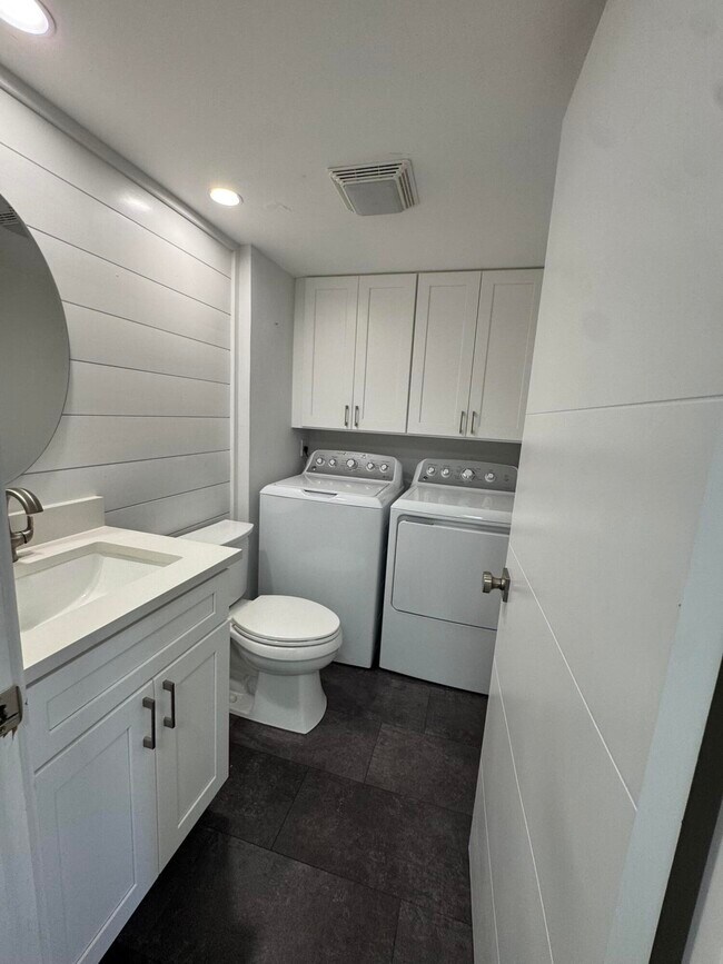 Building Photo - 4709 47th Way