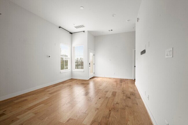 Building Photo - 5434 Wheatley St