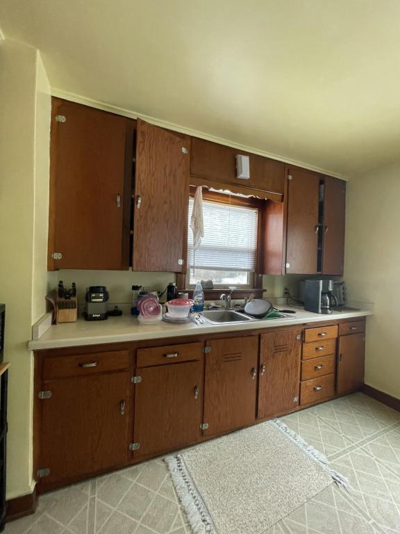 Building Photo - 1323 N 21st St