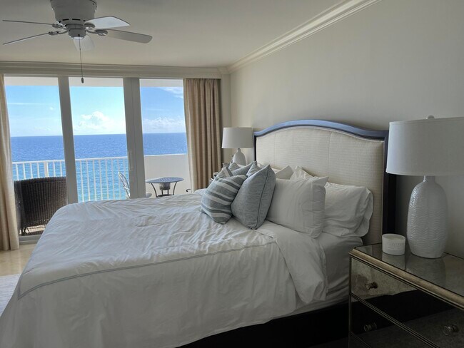 Building Photo - 3000 S Ocean Blvd