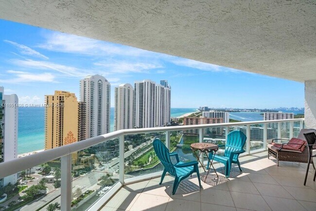 Building Photo - 16400 Collins Ave