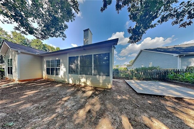 Building Photo - 1975 Sterling Creek Ct