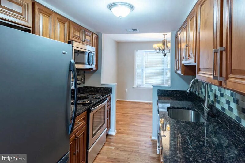Building Photo - 6396 Shaundale Dr