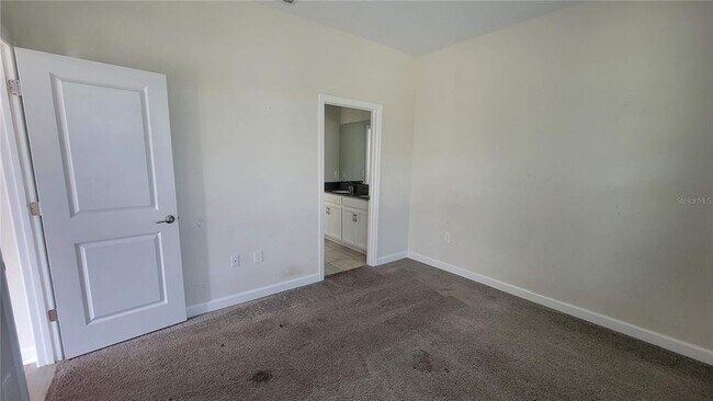 Building Photo - 2945 Nottel Dr