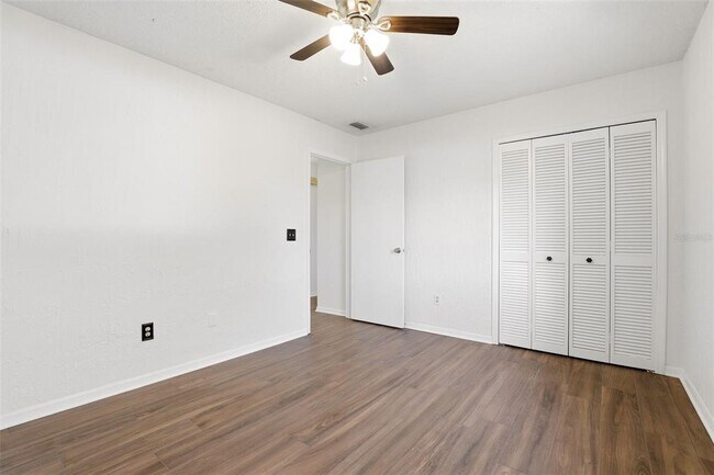 Building Photo - 7326 Wethersfield Dr