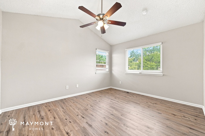 Building Photo - 9810 Rosewalk Dr