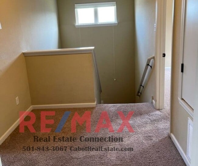 Building Photo - Sorry No Smoking and Pets Permitted with R...