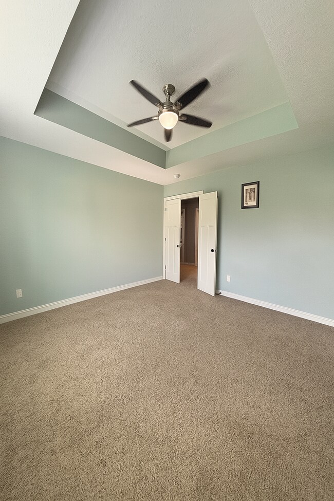 Building Photo - Beautifully Spacious 4bed 3.5bath Home, in...