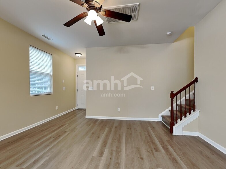 Building Photo - 189 Depot Ridge Rd