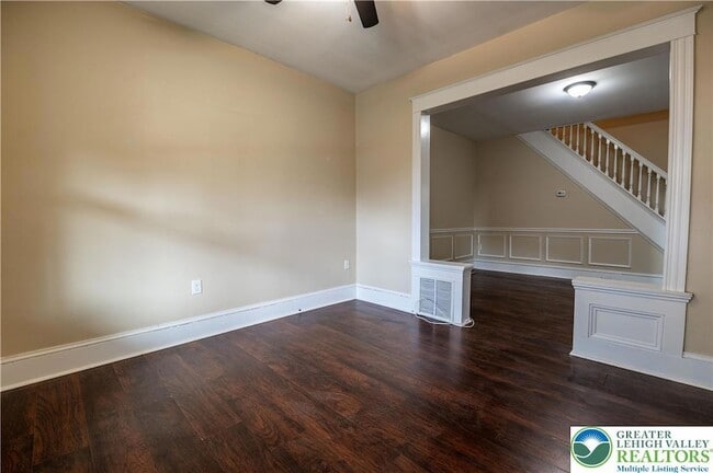 Building Photo - 1057 Jackson St