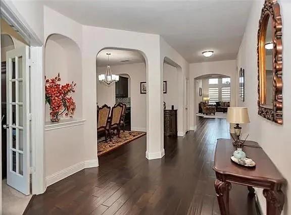 Building Photo - 913 Yarrow St