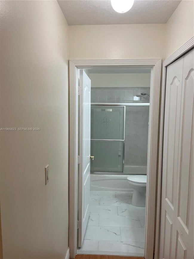 Building Photo - 12885 SW 49th Ct