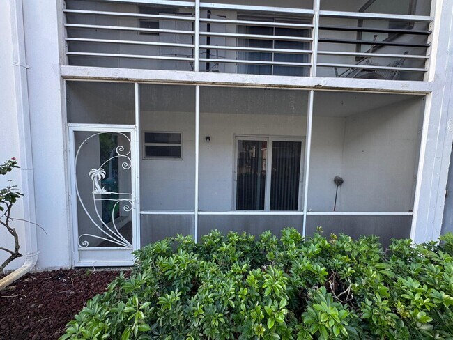 Building Photo - 4500 N Flagler Dr