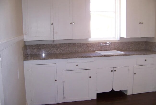 Building Photo - 3805 N 9th Pl