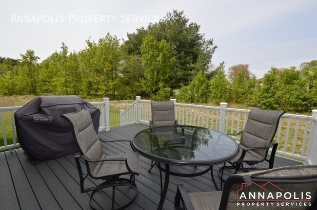 Building Photo - 7948 Monrovia Dr