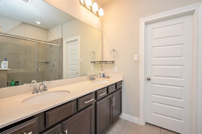 Building Photo - 11430 Cypress Birch Ct