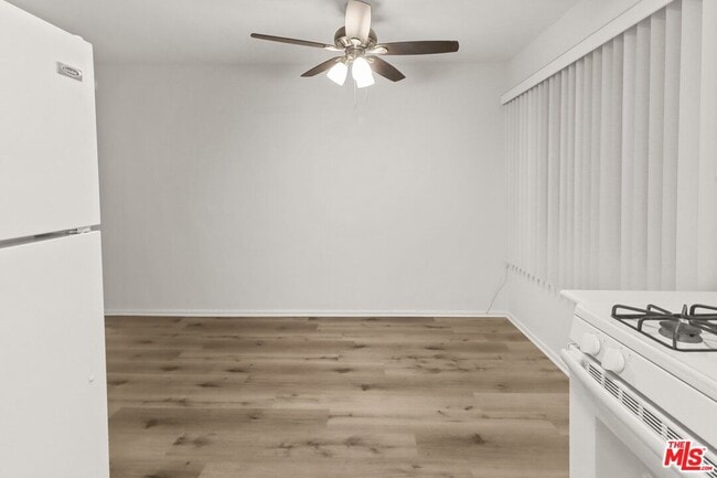 Building Photo - 11660 Chenault St