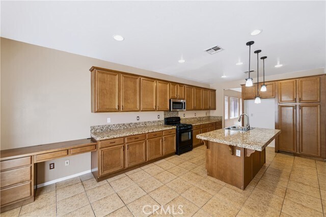 Building Photo - 1833 English Oak Way