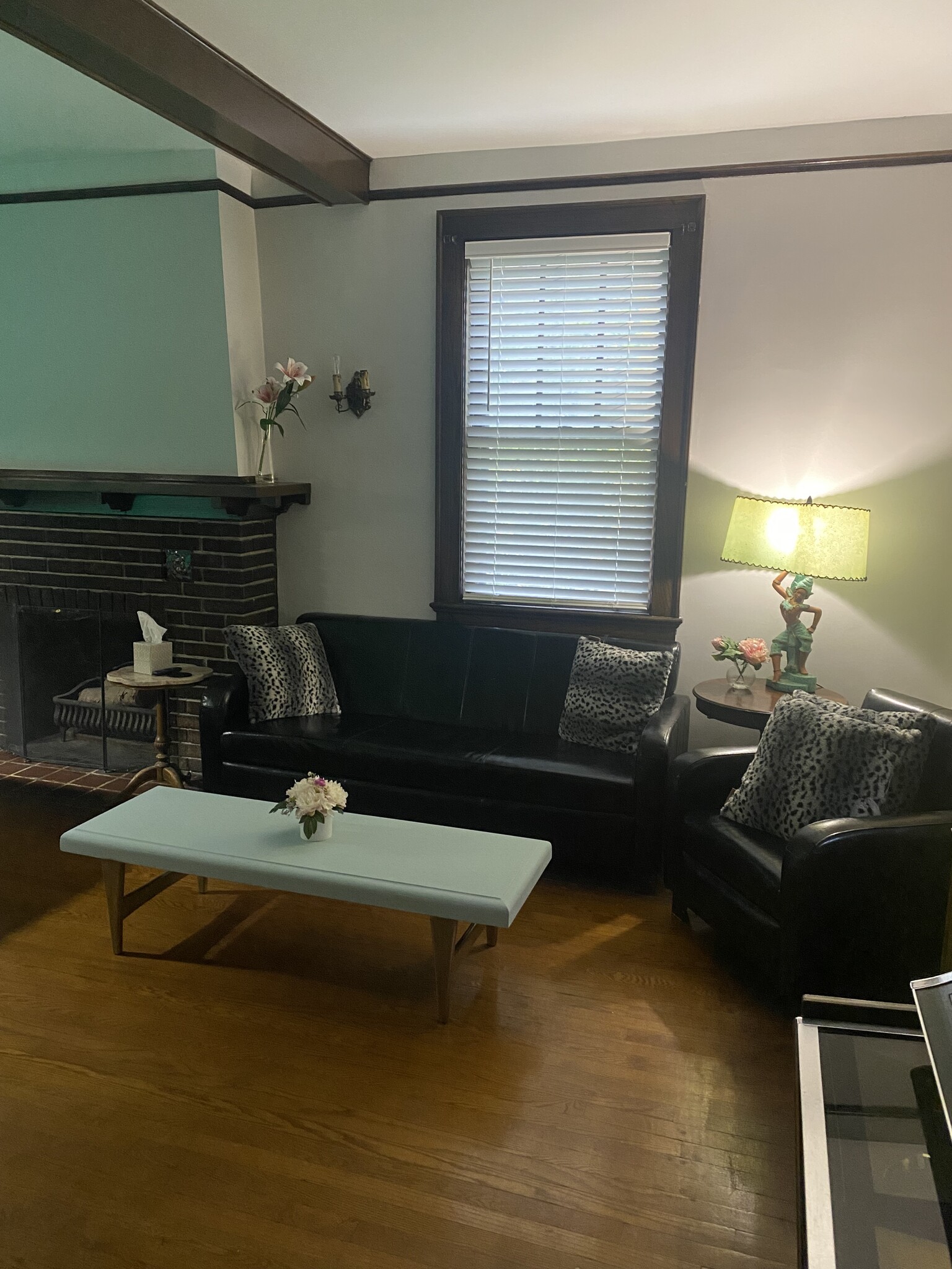 Building Photo - 301 Bingham Ave