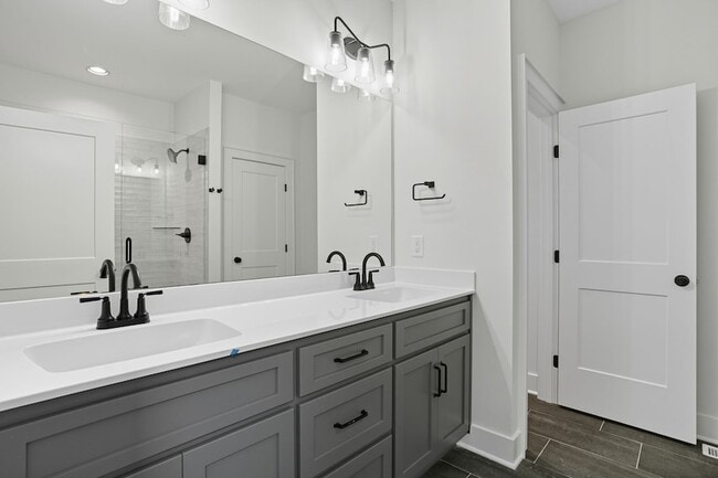 Building Photo - 4380 McCrary Rd