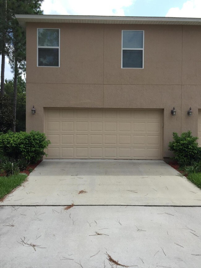 Building Photo - 3475 Biltmore Way