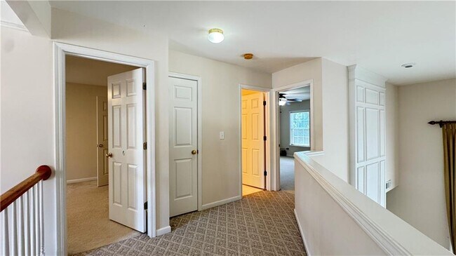 Building Photo - 316 Andridge Ct NW