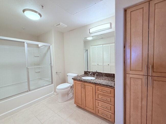 Building Photo - 3857 Pell Pl