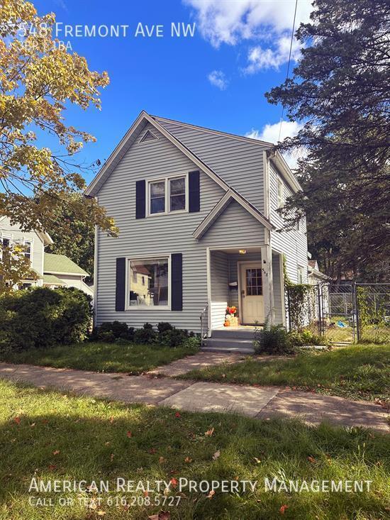 Primary Photo - 548 Fremont Ave NW
