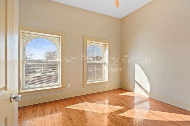 Building Photo - 4244 Chouteau Ave