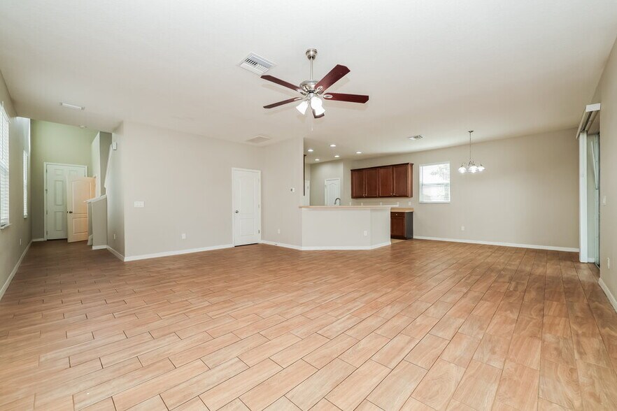 Building Photo - 6139 Trent Creek Dr