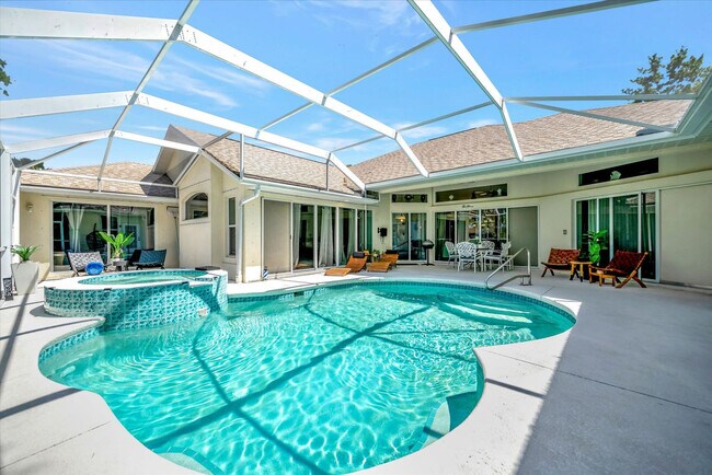 Building Photo - 19 Hoffer St