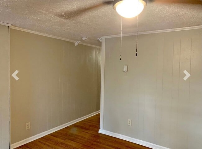 Building Photo - 308 N 14th St