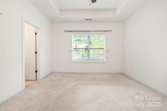 Building Photo - 14506 Crociani Dr