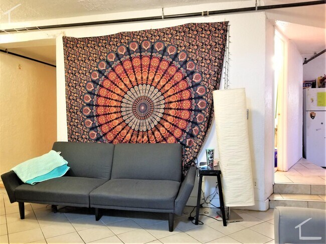 Building Photo - 48 Brighton Ave