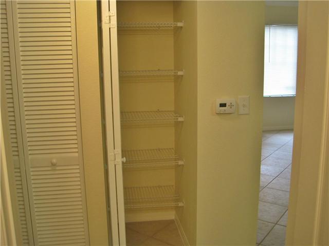 Building Photo - 6533 Emerald Dunes Dr