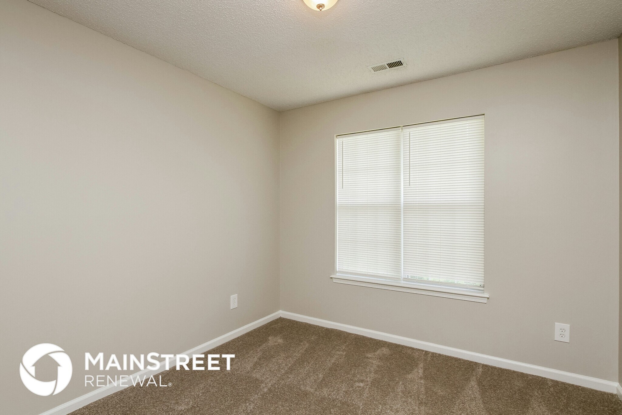 Building Photo - 3676 Lake Spring Ave NW