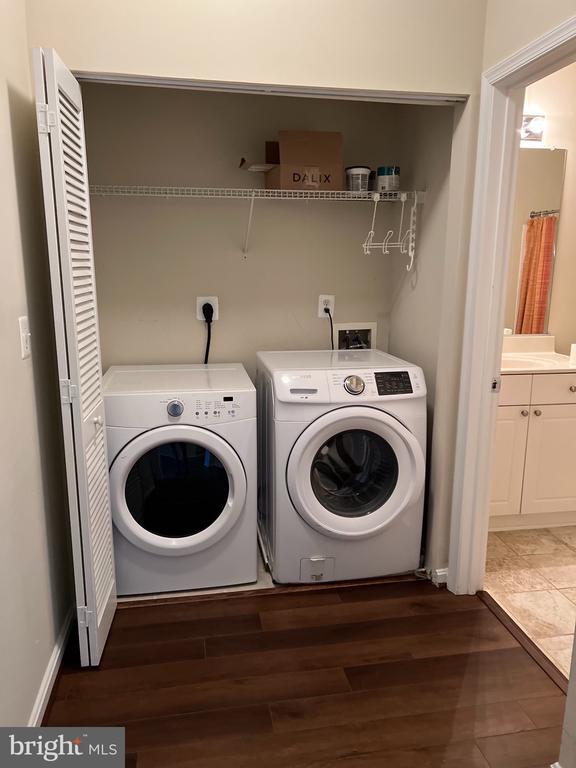 Building Photo - 11329 Aristotle Dr